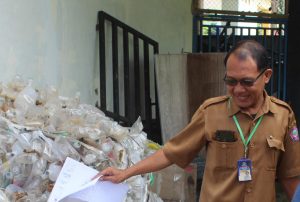 Limbah Medis B3 Ditemukan Menumpuk DiLuar Gedung TPS, Begini Penjelasan Pihak RSUD