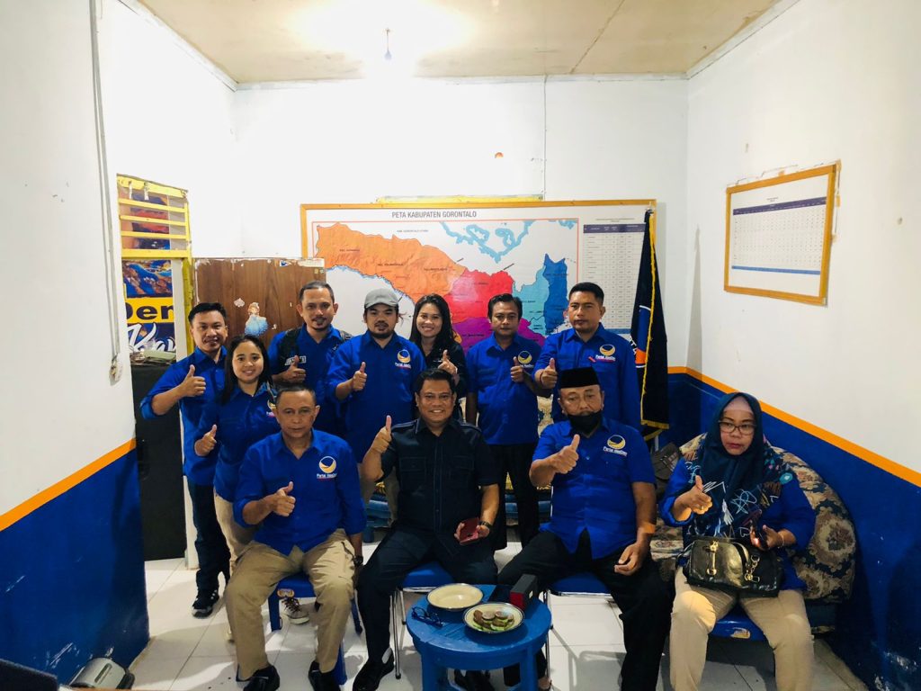 Partai NasDem Resmi Mendaftar di KPU RI, Roman Nasaru Target Kita Menang