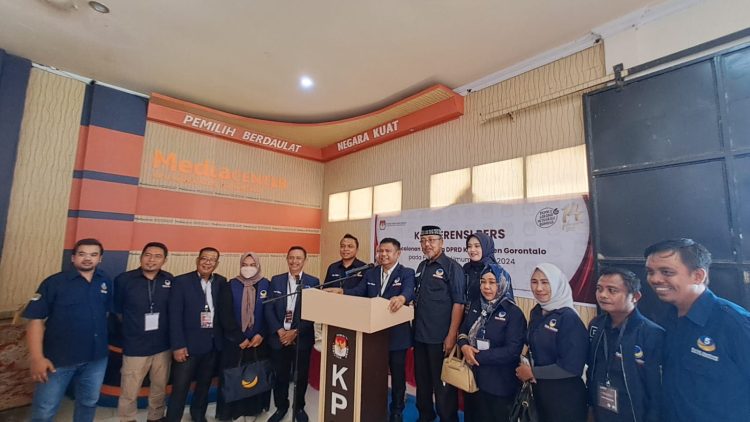 NasDem Kabgor Daftarkan Bacaleg ke KPU, Roman : Keterwakilan Perempuan dan Millenial Diatas 30%