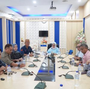 Direktur PDAM Bonebol Ahmad Bahri Resmi Diberhentikan, Ishak Ntoma Mundur