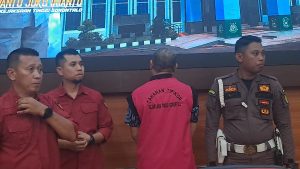 “Ketupat Keramat” Hamim Pou Mantan Bupati Bone Bolango Ditahan Kejati Gorontalo