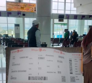 Dikabarkan Dirawat di RSUD Toto Kabila, Hamim Pou Terbang ke Jakarta
