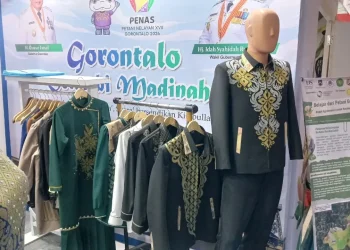 Berdayakan 500 Pengrajin, Produk Karawo Kebanjiran Order di Ajang PENAS XVII