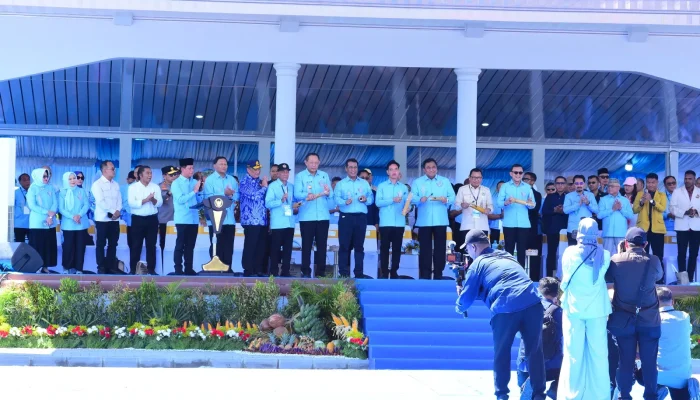 Dihadiri Ribuan Peserta, Wapres Gibran Resmi Membuka Rangkaian PENAS XVII Gorontalo